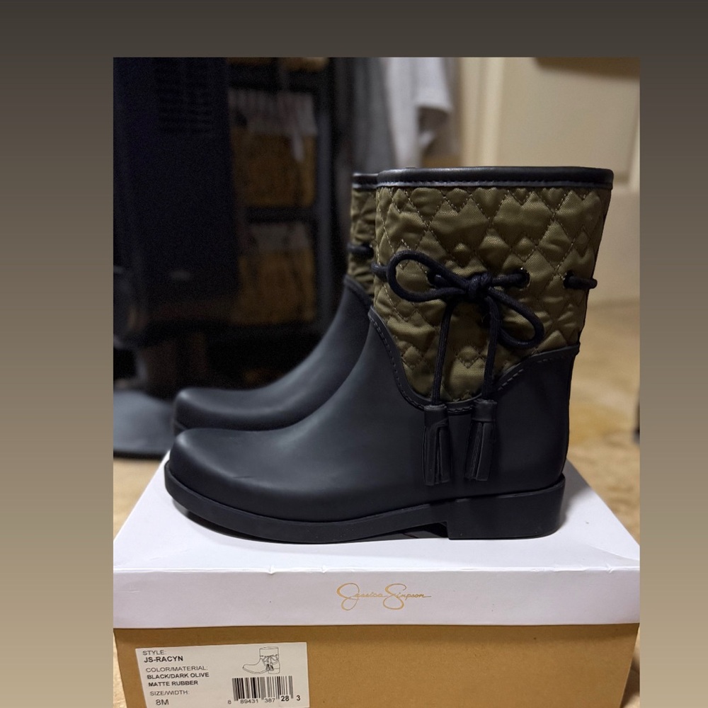 Jessica Simpson Black and Green Ankle Booties with Camouflage Design